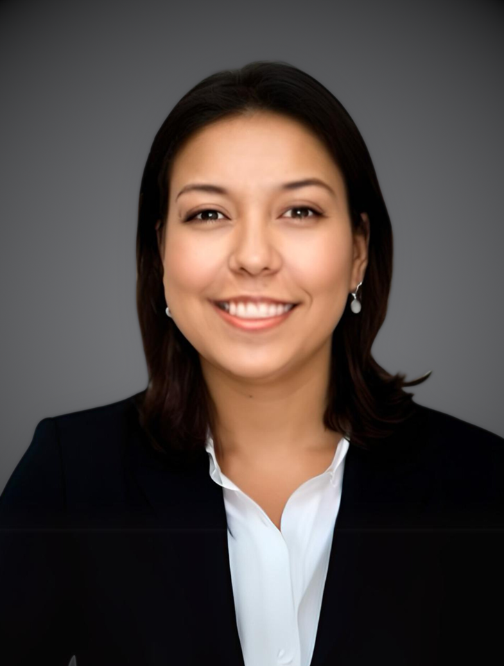 Gennie Ischy's headshot